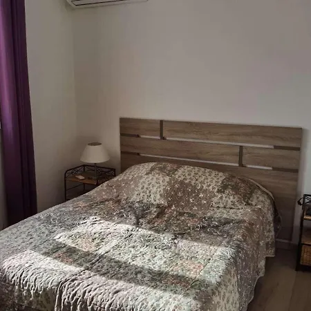 Apartamento Duplex Climatisé Avec Terrasse, 6 Couchages, Cuisine équipée, Barbecue Et Parking à - Fr-1-326-470 *